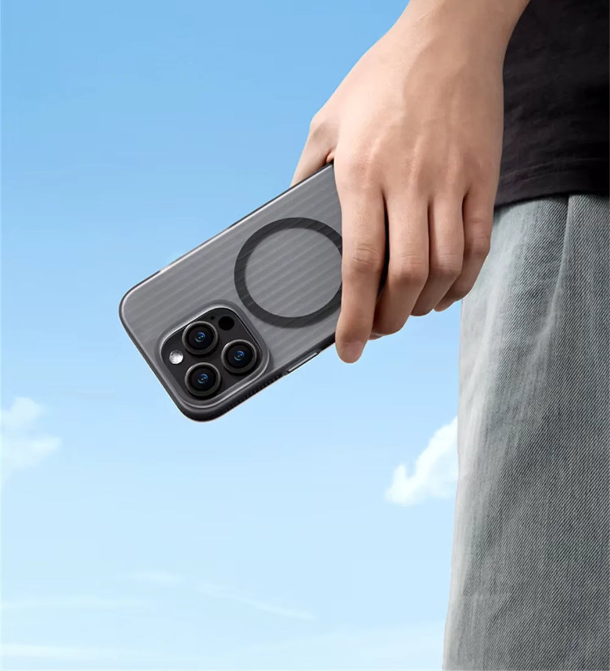 Corrugated Hybrid MagSafe Case for iPhone - Black